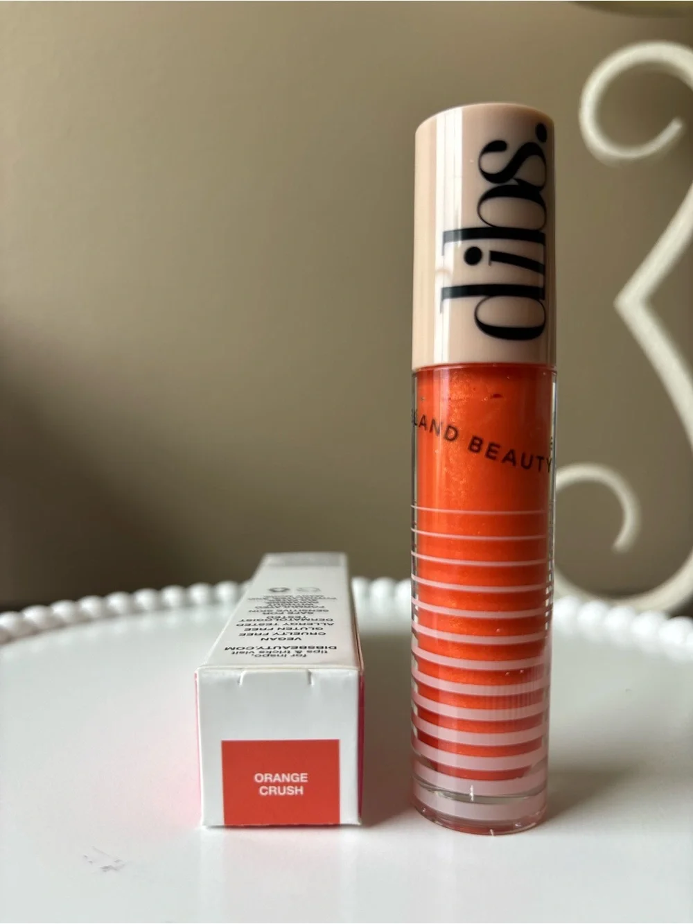 DIBS Go To Glossy Balm